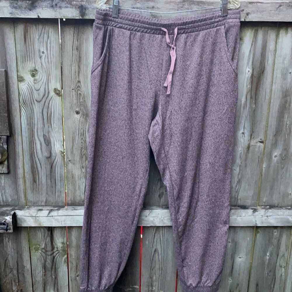 St. John’s Bay longe pants sz. L